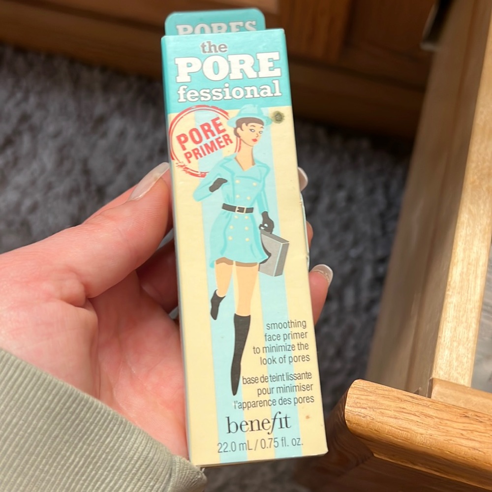 Brand new full size porefessional primer